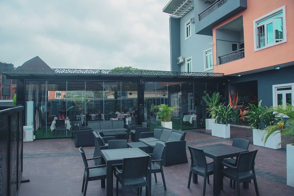 The Violets Hotel and Apartments, Onitsha, photo 3