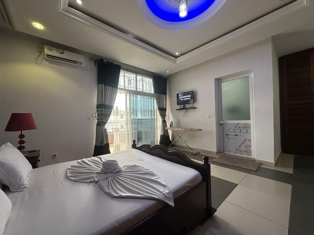 Tchinda Meli Residence, Douala, photo 2