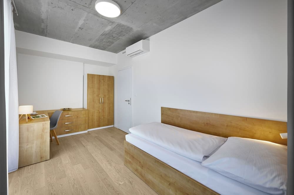 DownTown Suites Andel, Prague, photo 5