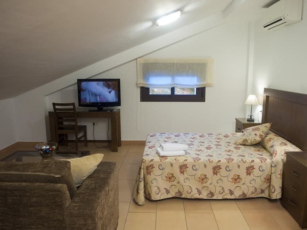 Los Castillarejos Apartamentos Rurales, Luque, photo 3