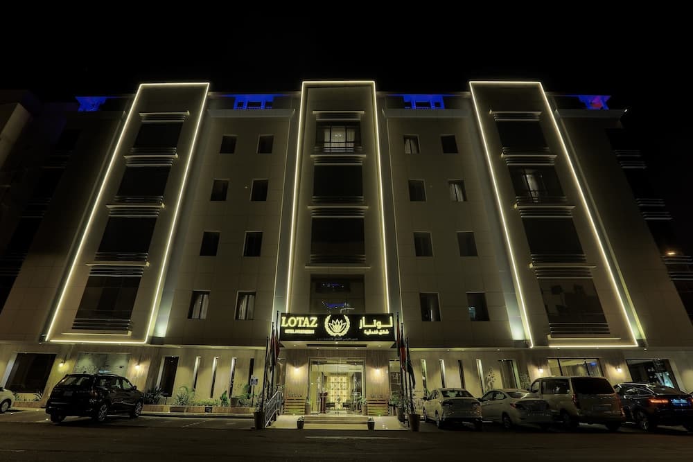 Lotaz Hotel Suites - Al Salamah, photo 1