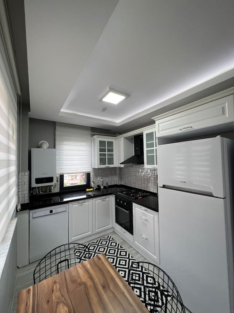 Kitchen at ALBAYRAK APART