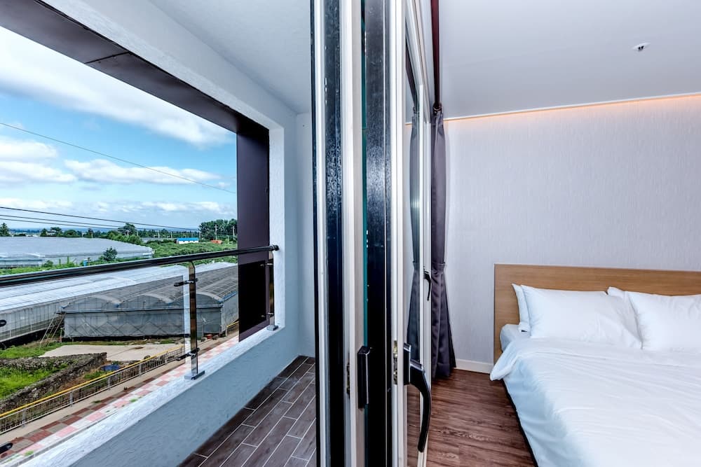 JnB Family Hotel, Seogwipo, photo 3