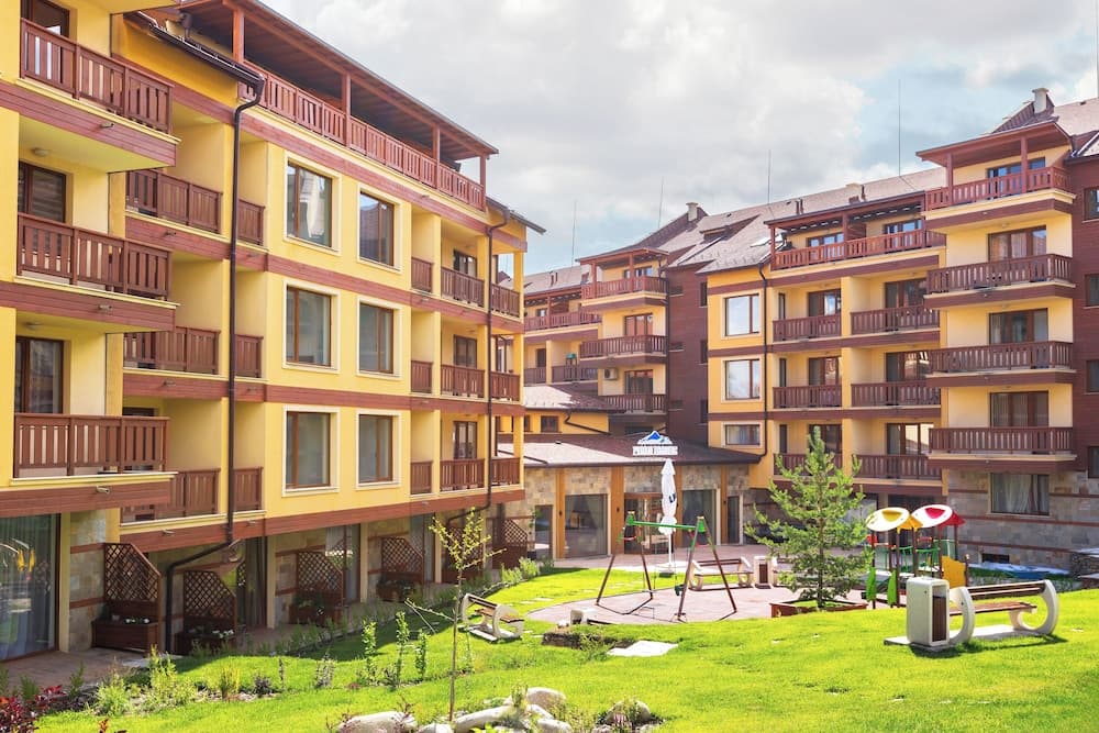 Pirin Sense Apartment Complex, Bansko