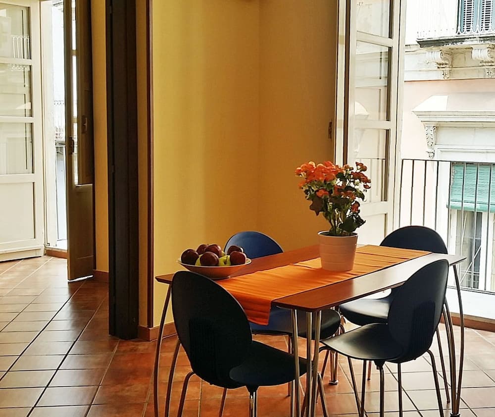 Politi Aparthotel, Catania, photo 6