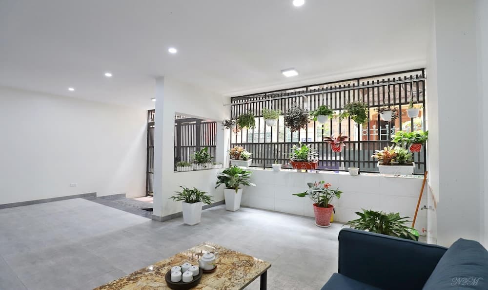 Paradise Home 32 To Ngoc Van, Hanoi, photo 3