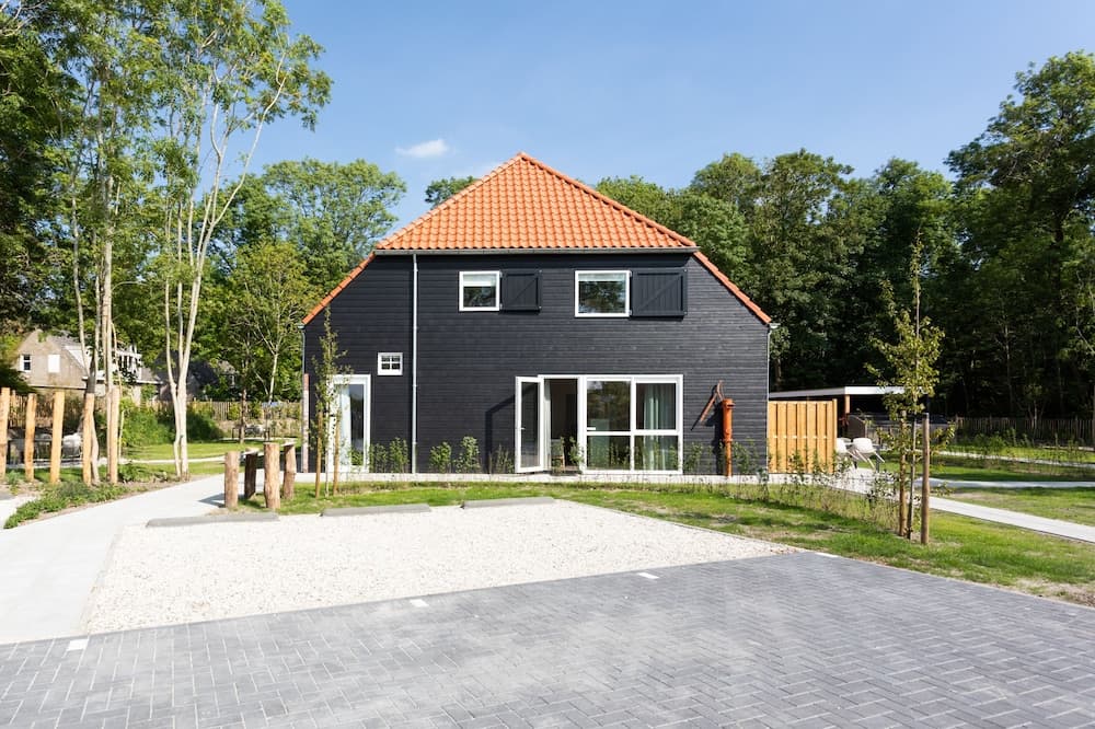 Hofstede Moesbosch l Kloeg Collection, Koudekerke