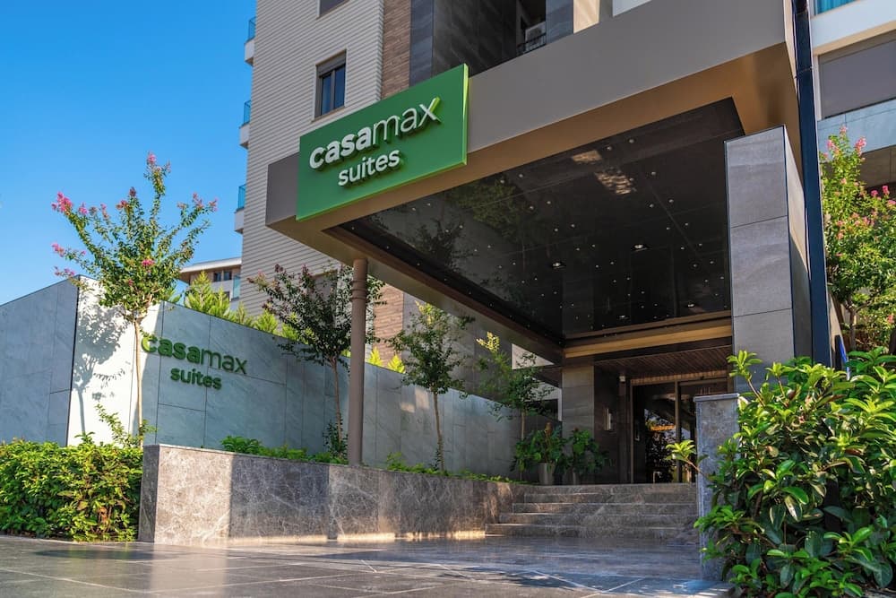 Casamax Suites, Konyaalti