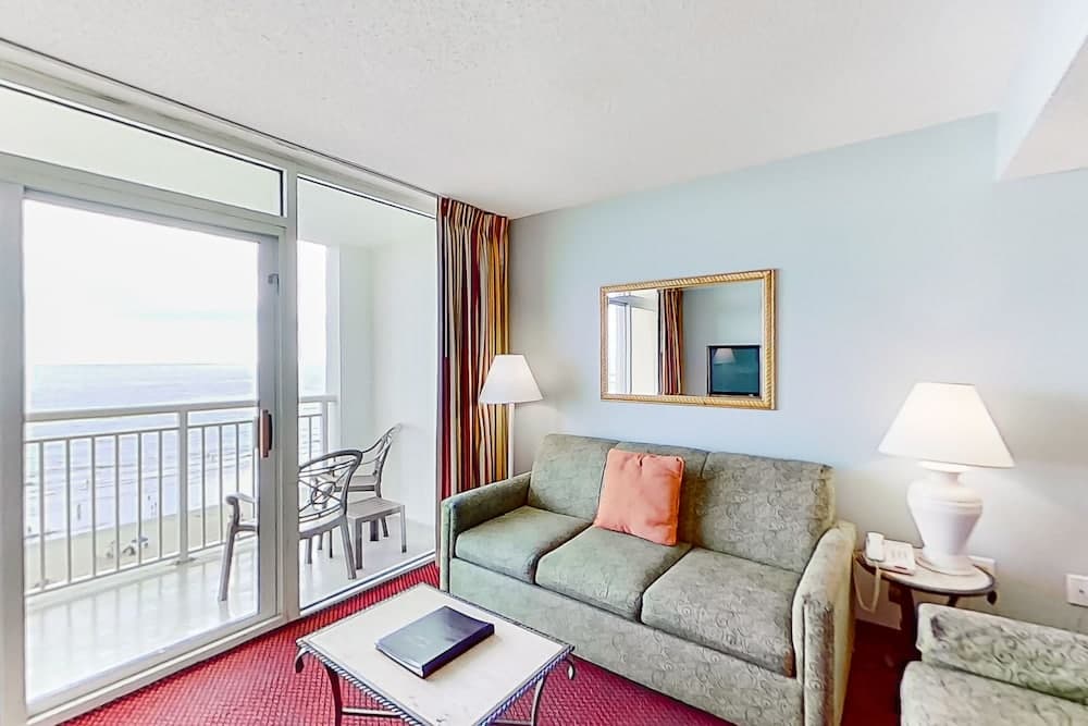 Camelot By The Sea by Oceana Resorts, Myrtle Beach, photo 3