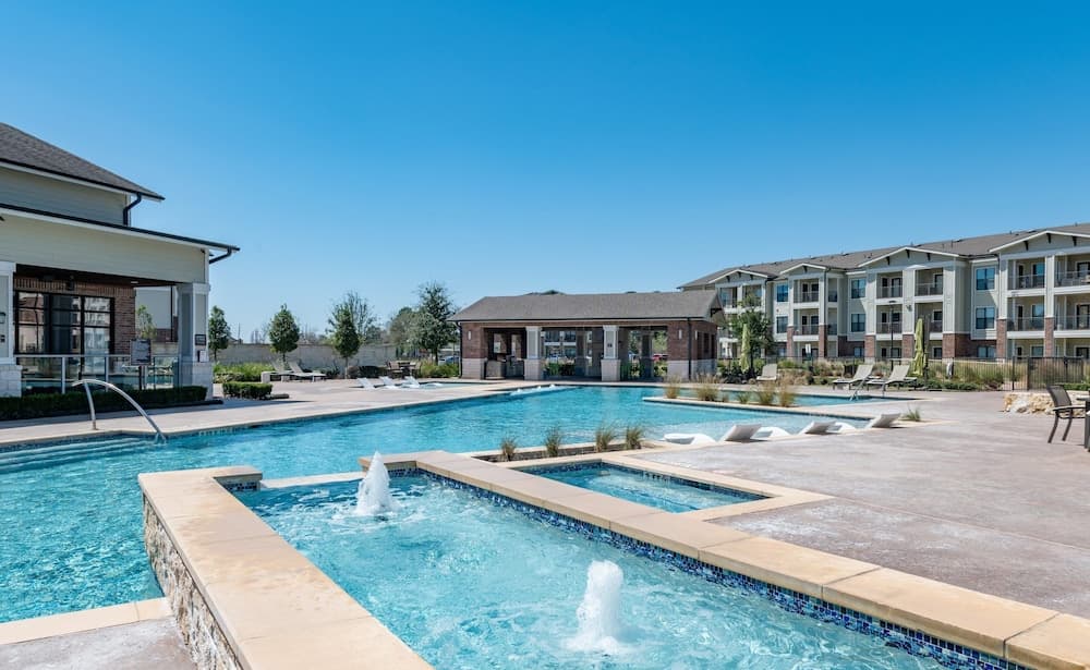 Landing Apartments - Grand Harbor, Katy