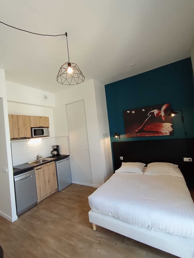 Nemea Appart Hotel Coliseum Amiens Centre, Amiens, photo 2