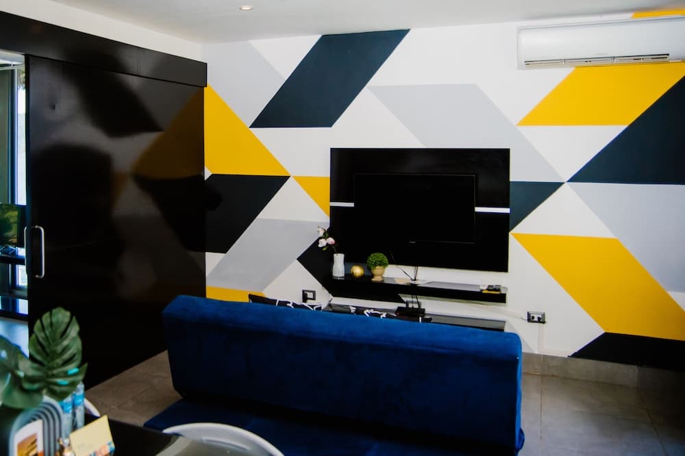 Cardedeu Residence, El Congo, photo 4