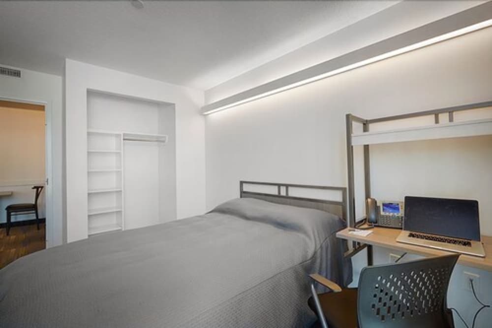 Residence & Conference Centre Toronto Downtown George Brown Polytechnic Campus Accommodation, Toronto, photo 6