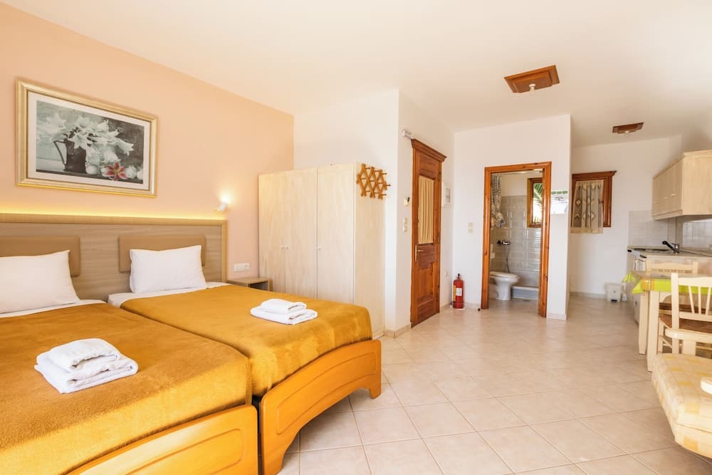 Arhontiko Hotel, Karpathos, photo 6