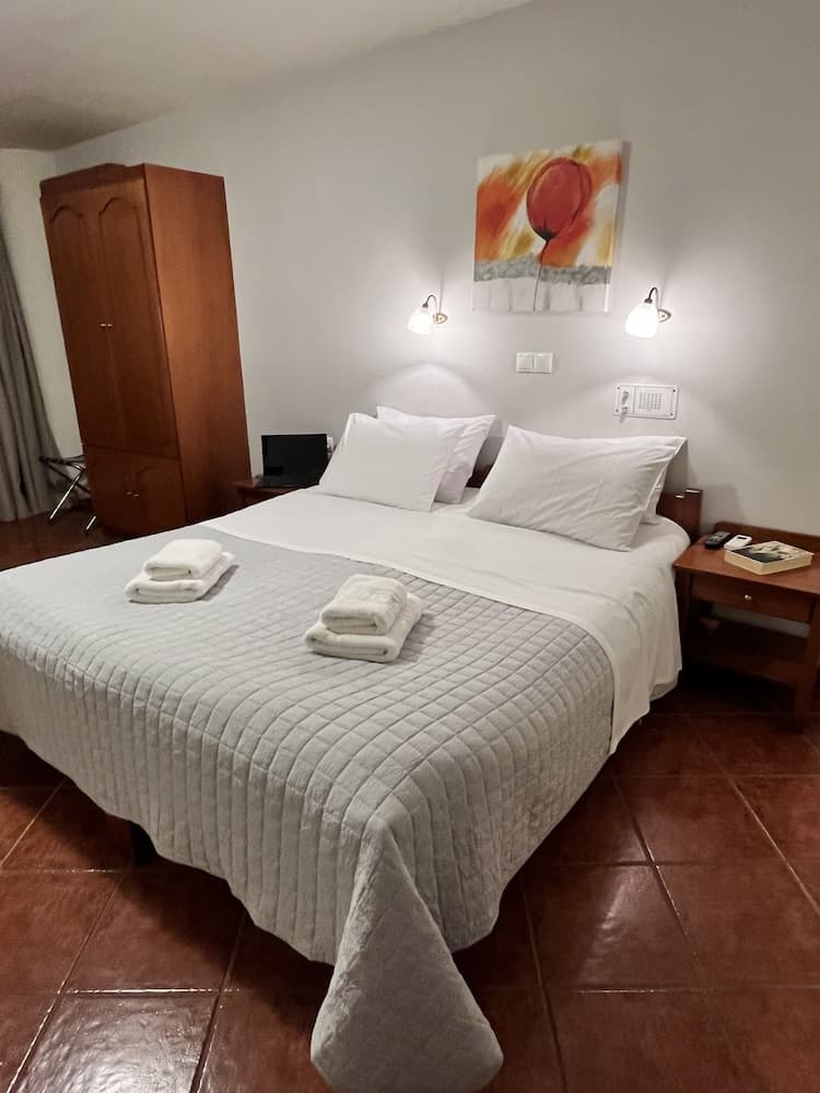 Iolkos Hotel Apartments, Chania, photo 5