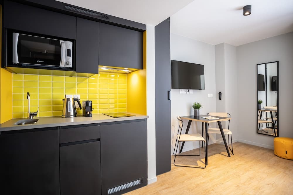 Staycity Aparthotels, Bordeaux City Centre, Bordeaux, photo 4