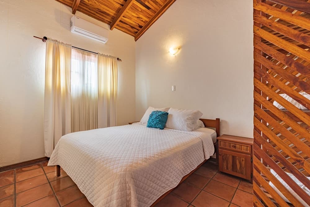 Ola Bonita BeachFront Apart Hotel, Jaco, photo 4