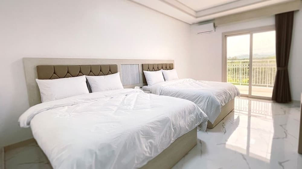 M Stay hotel, Mabalacat City