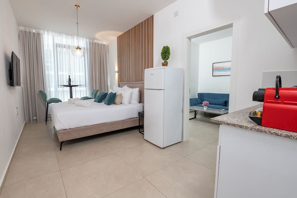 Hi - Yam SeaView Apartments & Suites, Bat Yam, photo 6