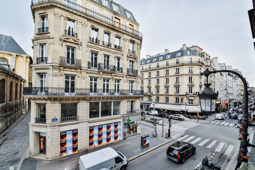 WS Louvre - Saint-Roch, Paris