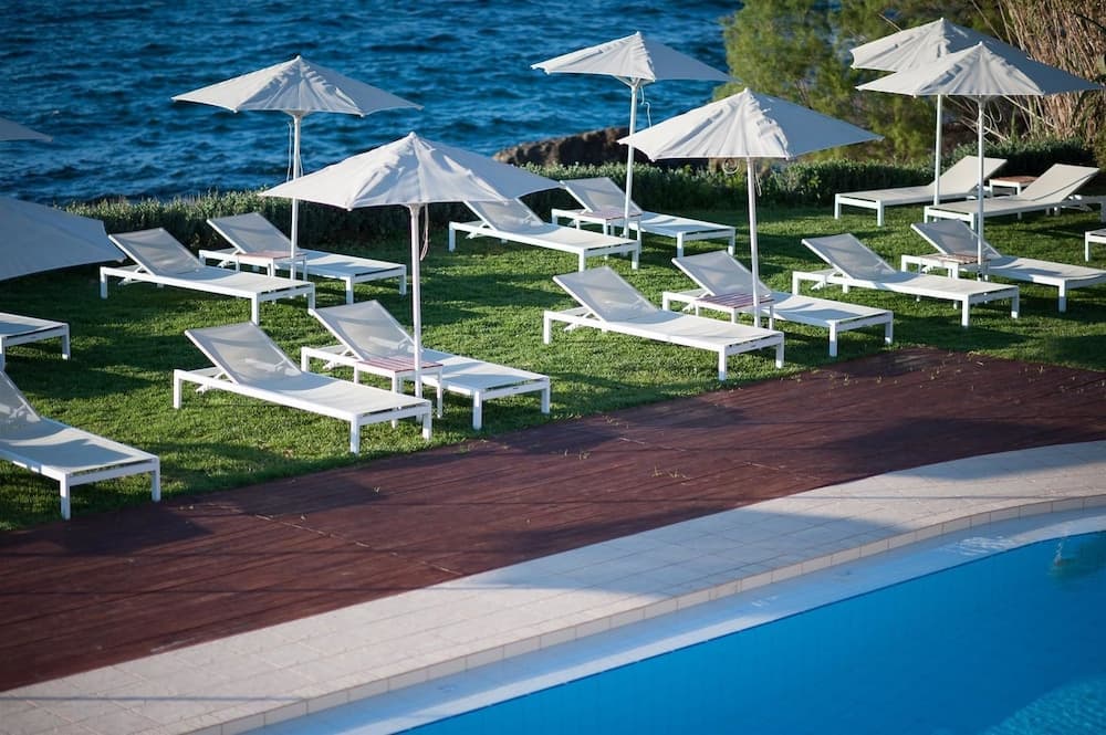 Corinna Mare, Chania, photo 2