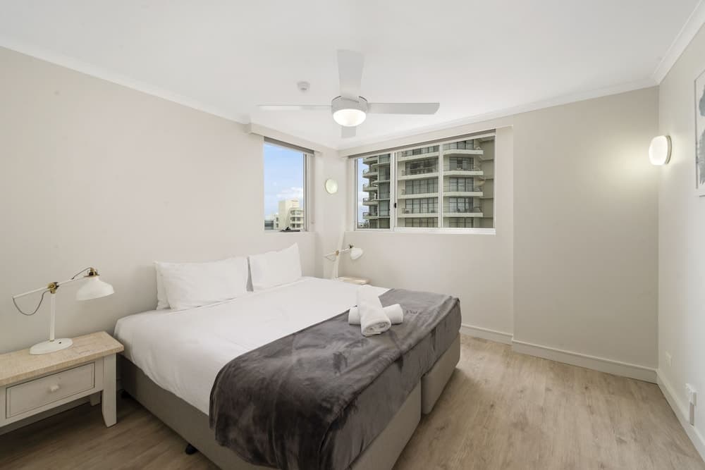Sandpiper Apartments, Broadbeach, photo 4