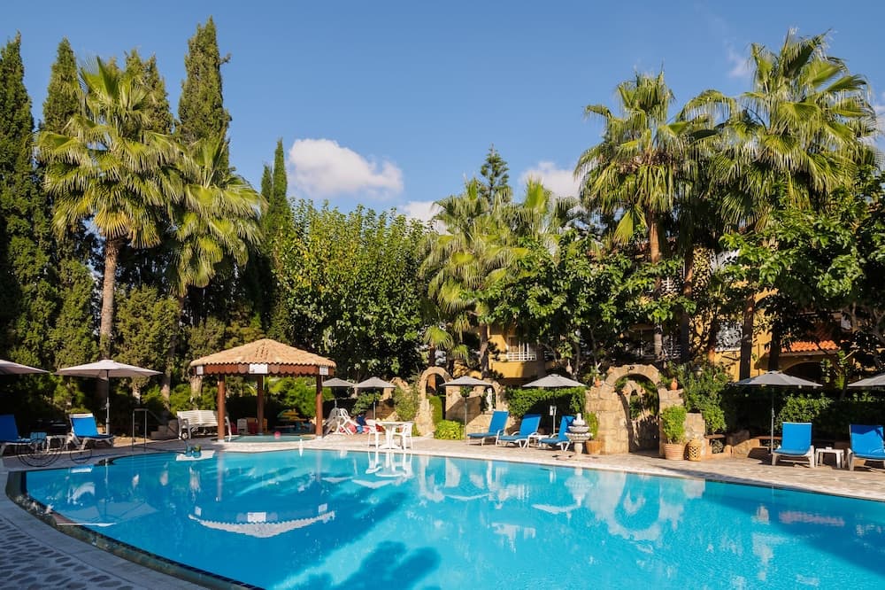 Apollonia Holiday Apartments, Paphos