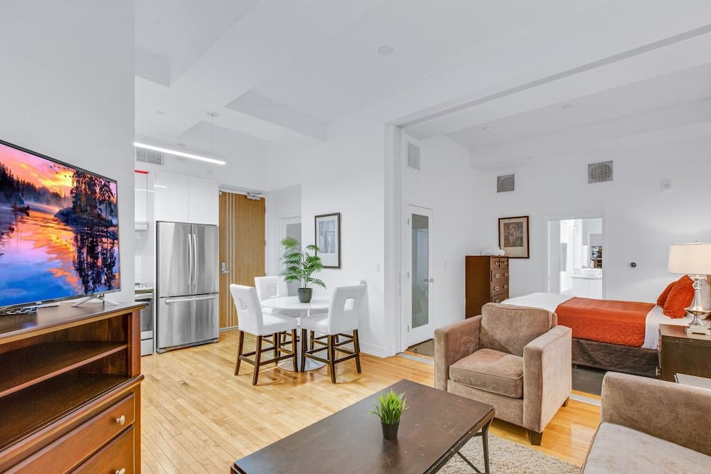 Oneluxstay At HWH LA Downtown, Los Angeles, photo 5