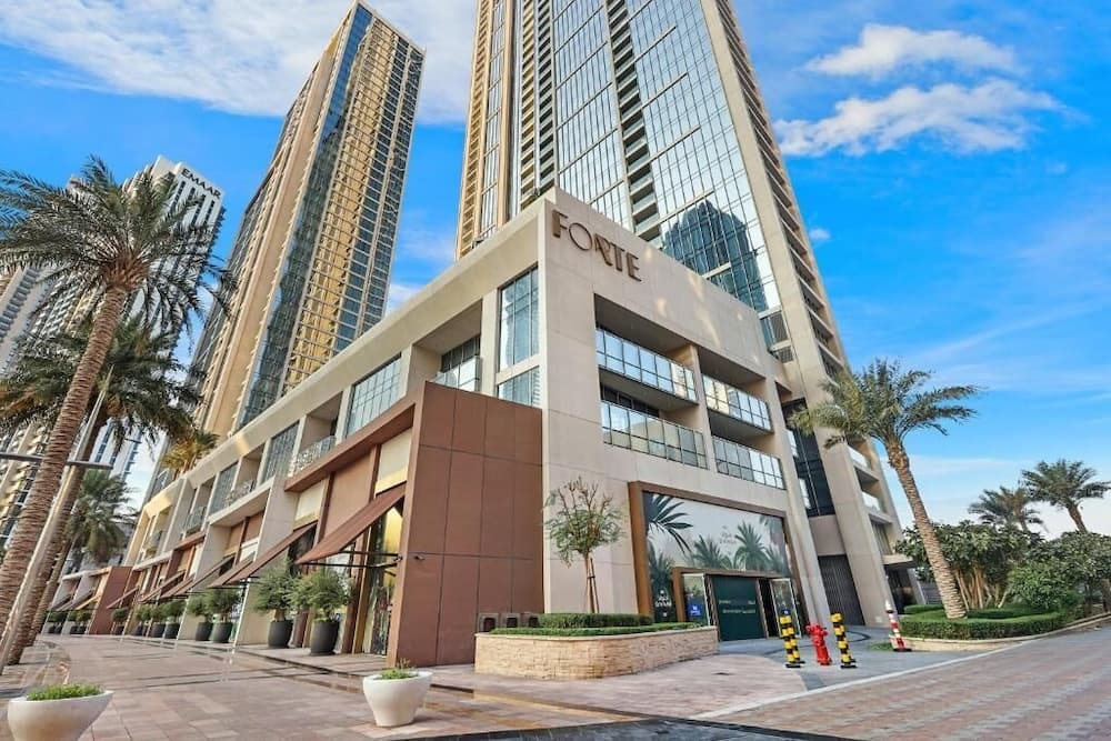 Roomszy Forte Residences Downtown Dubai, Dubai