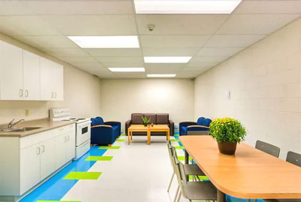 Residence & Conference Centre - Sudbury North, Sudbury, photo 5