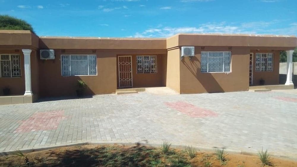 Ranks Guesthouse, Molepolole