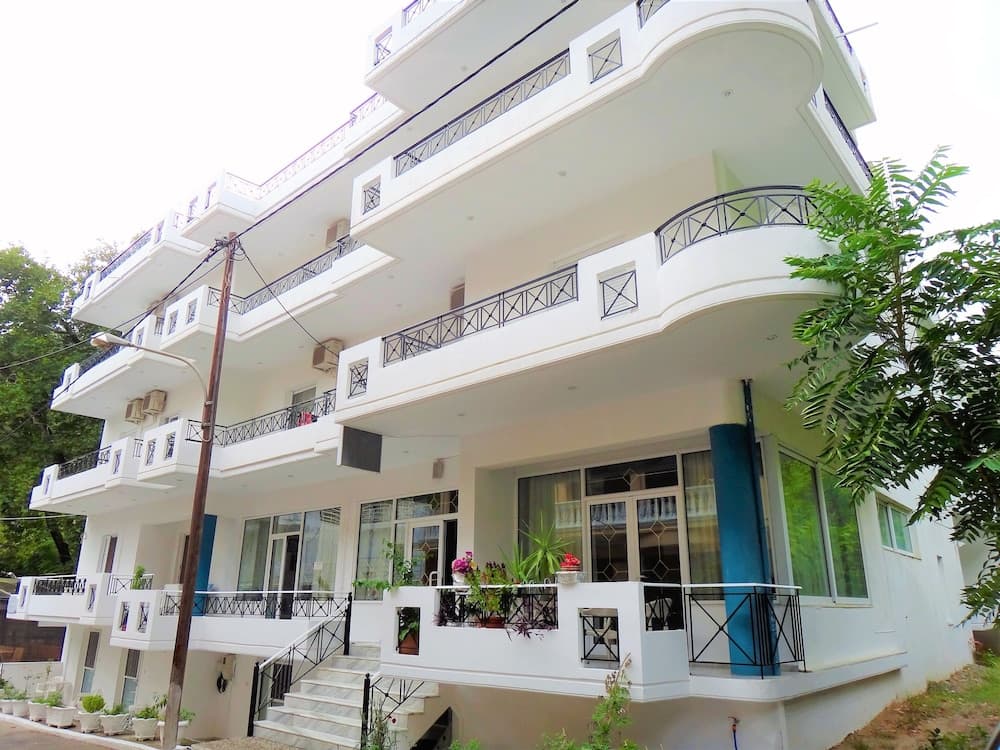 Pagona Hotel, Istiaia-Aidipsos, photo 3