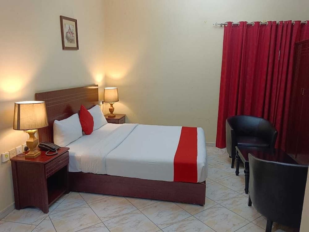 RUWI BEACH HOTEL APARTMENTS, Sharjah, photo 4