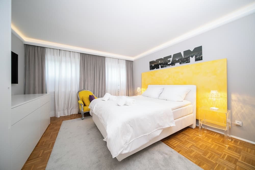 Favorite Stays - Suite and More - Deluxe, photo 3