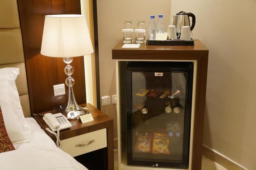 Madeira Hotel, Al Khobar, photo 4