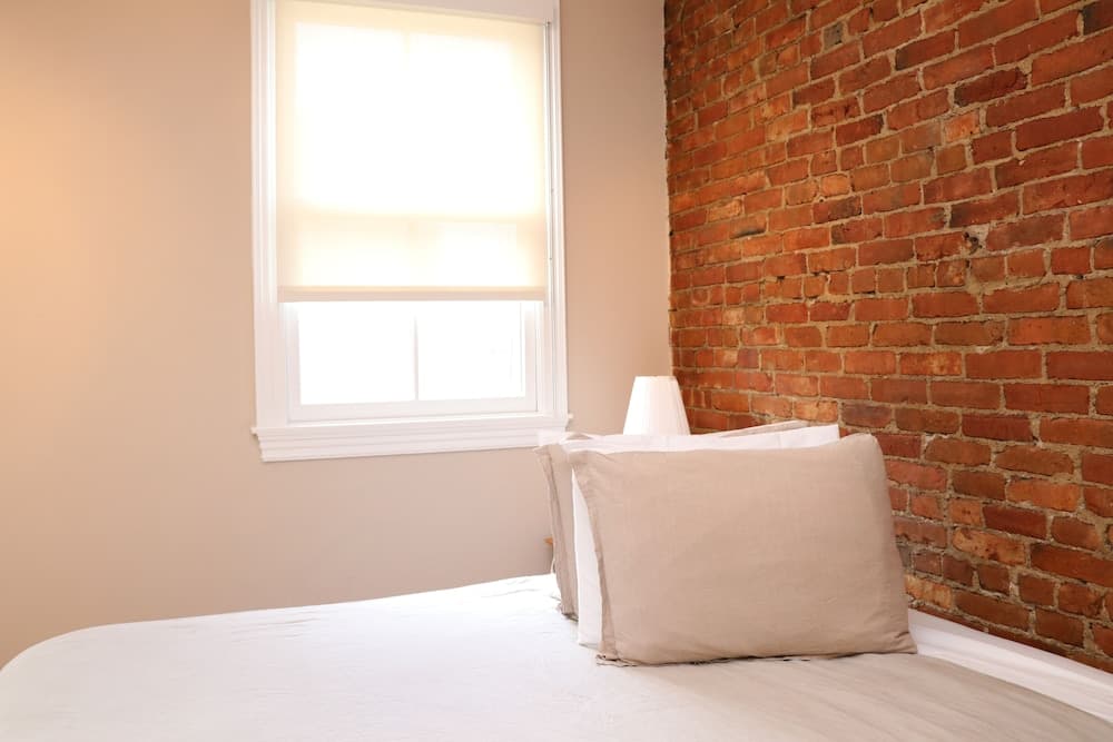 Maverick Suites at 402 Columbus Ave, Boston, photo 5