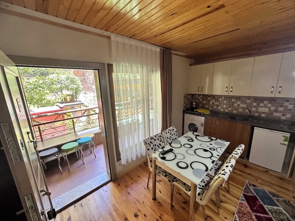 Haros Apart Hotel, Çaykara, photo 6