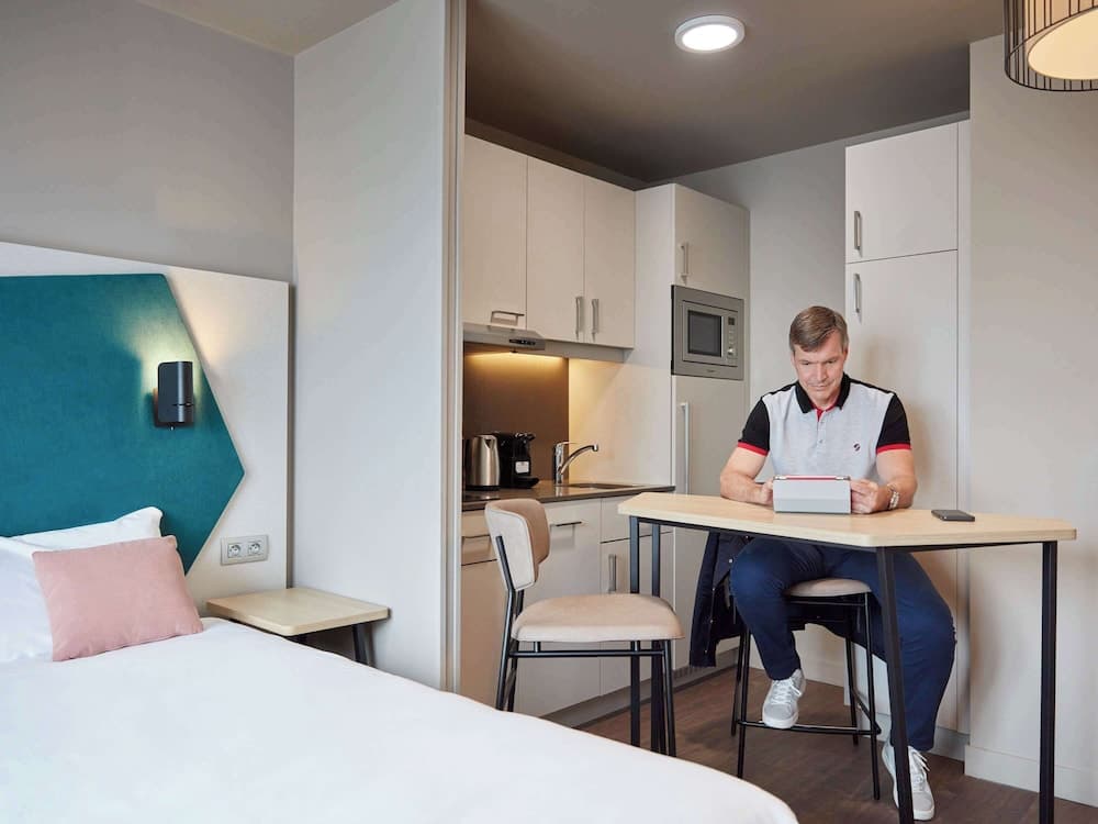 Aparthotel Adagio Paris Suresnes Longchamp, Suresnes, photo 3
