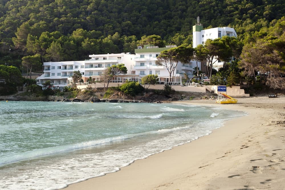 Hotel Apartamentos El Pinar, Santa Eulalia del Río