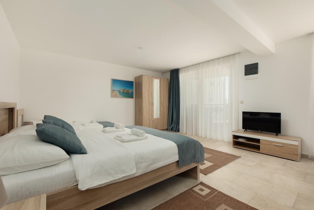 Apartments Jovan, Sveti Stefan, photo 5