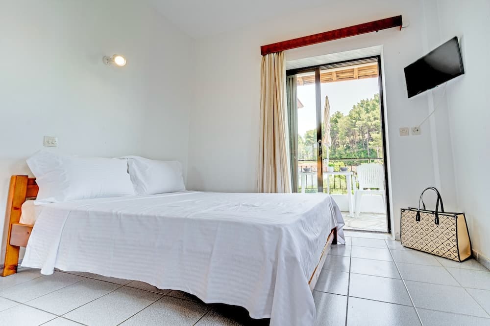 Possidi Garden, Kassandra Municipal Unit, photo 5