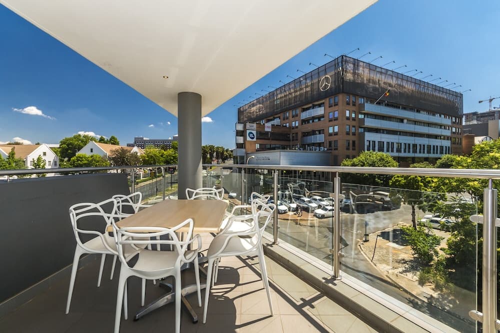 The Apex on Smuts, Johannesburg