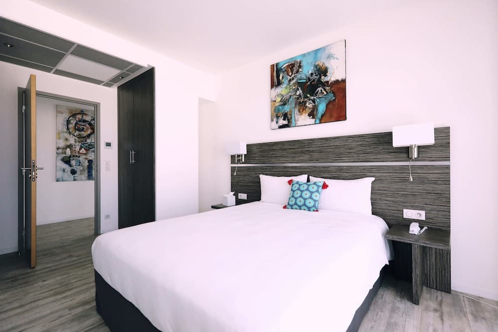 Apparthotel La Girafe, La Penne-sur-Huveaune, photo 2