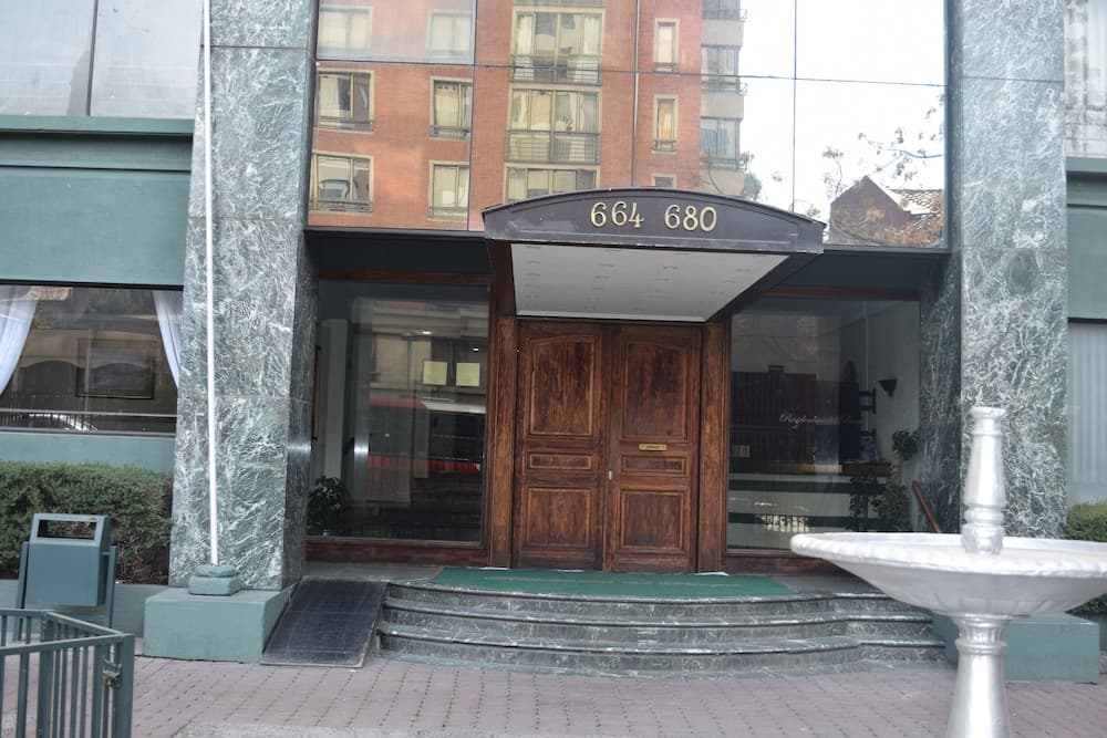 Building at VO Bellas Artes Apartment