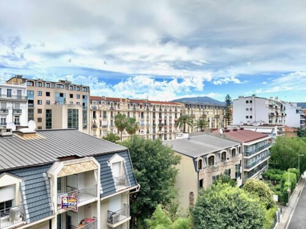 Apart Hotel Riviera - Grimaldi - Promenade des Anglais, Nice