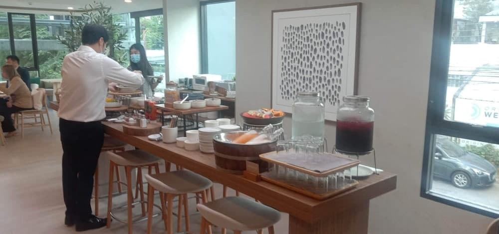 Wellness Stay & Hotel Sukhumvit 107, Samut Prakan, photo 3