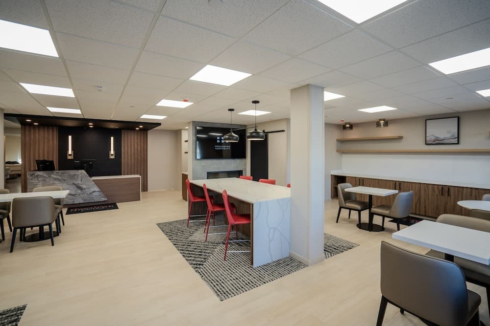 Hawthorn Extended Stay by Wyndham Jackson Alpine, Alpine, photo 6