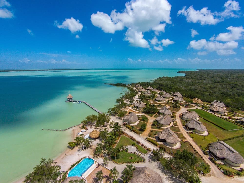 Orchid Bay Resort, Chunox