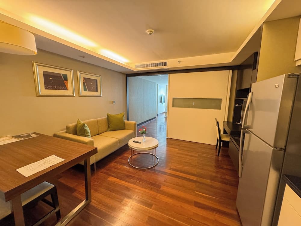 The Narathiwas Hotel & Residence Sathorn Bangkok, Bangkok, photo 4
