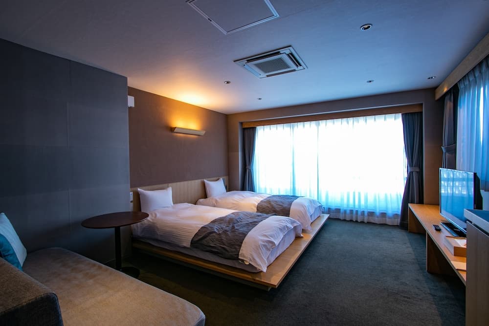 Minn Nijo-jo, photo 4